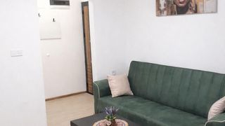 Двустаен апартамент в кв. Младежки хълм (2)