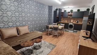 Двустаен апартамент в ж.к. Зона Б-5.  (3)