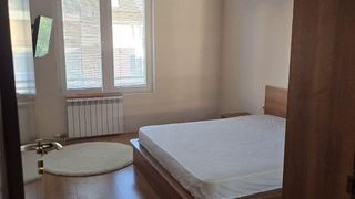 Тристаен апартамент в ж.к. Борово.  (7)
