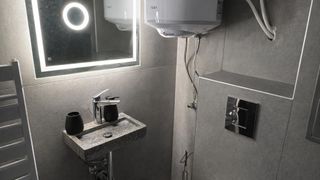 Двустаен апартамент в ТОП Център (7)