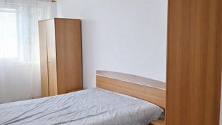 Двустаен апартамент под наем в кв. Южен (3)