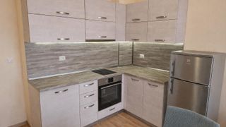 Двустаен апартамент в кв. Христо Смирненски/ С паркомясто!