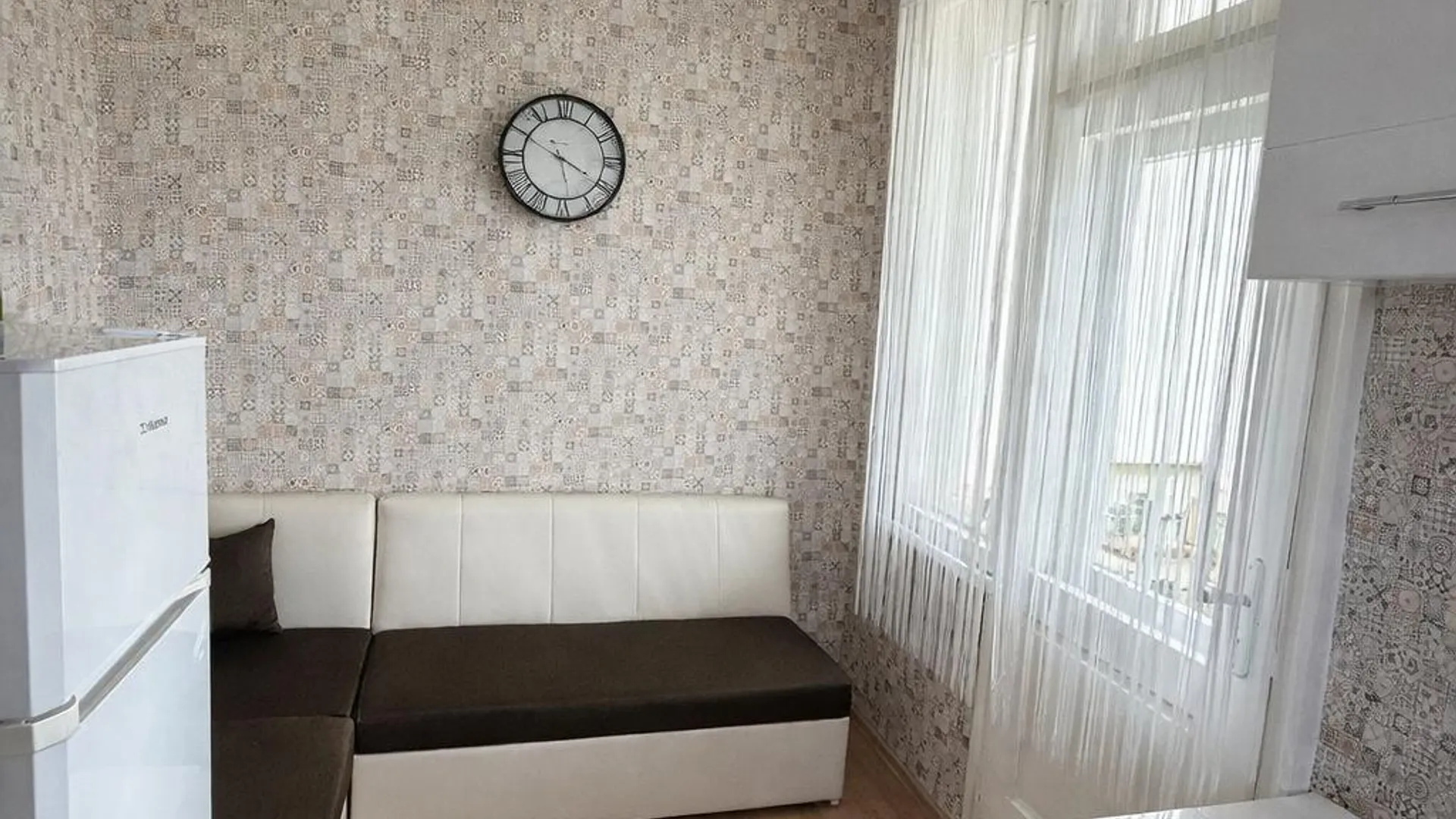 Двустаен Наеми, Център-ЦУМ, София – снимка 3