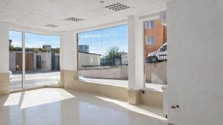 Магазин Наеми, Възраждане 1, Варна