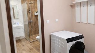 Двустаен апартамент в кв. Христо Смирненски/ С подземно паркомясто! (8)
