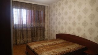 Тристаен апартамент в ж.к. Хаджи Димитър. (6)