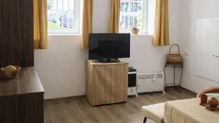 Двустаен Наеми, Център, Варна (7)