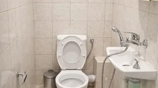 Двустаен Наеми, Център, Варна (8)