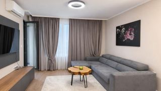 Тристаен апартамент в затворен комплекс в кв. Остромила/С паркомясто! (3)
