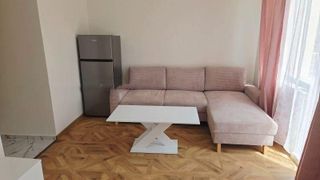 Двустаен апартамент в ж.к. Суходол (2)