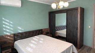 Тристаен Наеми, Виница, Варна (8)