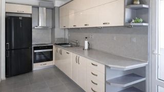 Тристаен апартамент в Пловдив, Каменица 2. (4)