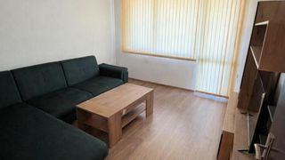 Четиристаен апартамент в ж.к. Банкя 