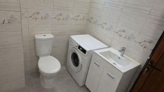 Четиристаен апартамент в ж.к. Банкя  (9)