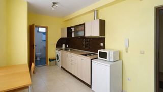 Двустаен апартамент  в гр.Варна, к.к. Златни пясъци!  (3)
