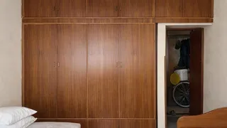 Тристаен Наеми, Стрелбище, София (8)
