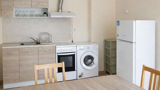 Двустаен апартамент в кв. Кючук Париж (7)