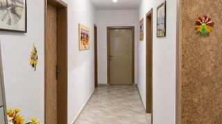 Тристаен Наеми, Каменица 1, Пловдив (8)