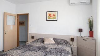 Тристаен Наеми, Каменица 1, Пловдив (4)