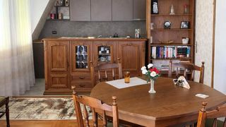 Тристаен Наеми, Каменица 1, Пловдив (3)