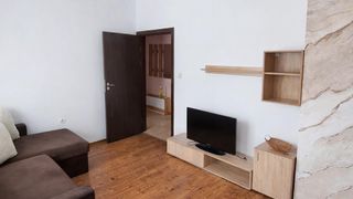 Наеми в Трошево Двустаен във Варна 420 евро (2)