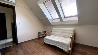 Tres habitaciones Alquileres, Este, Sofía (8)