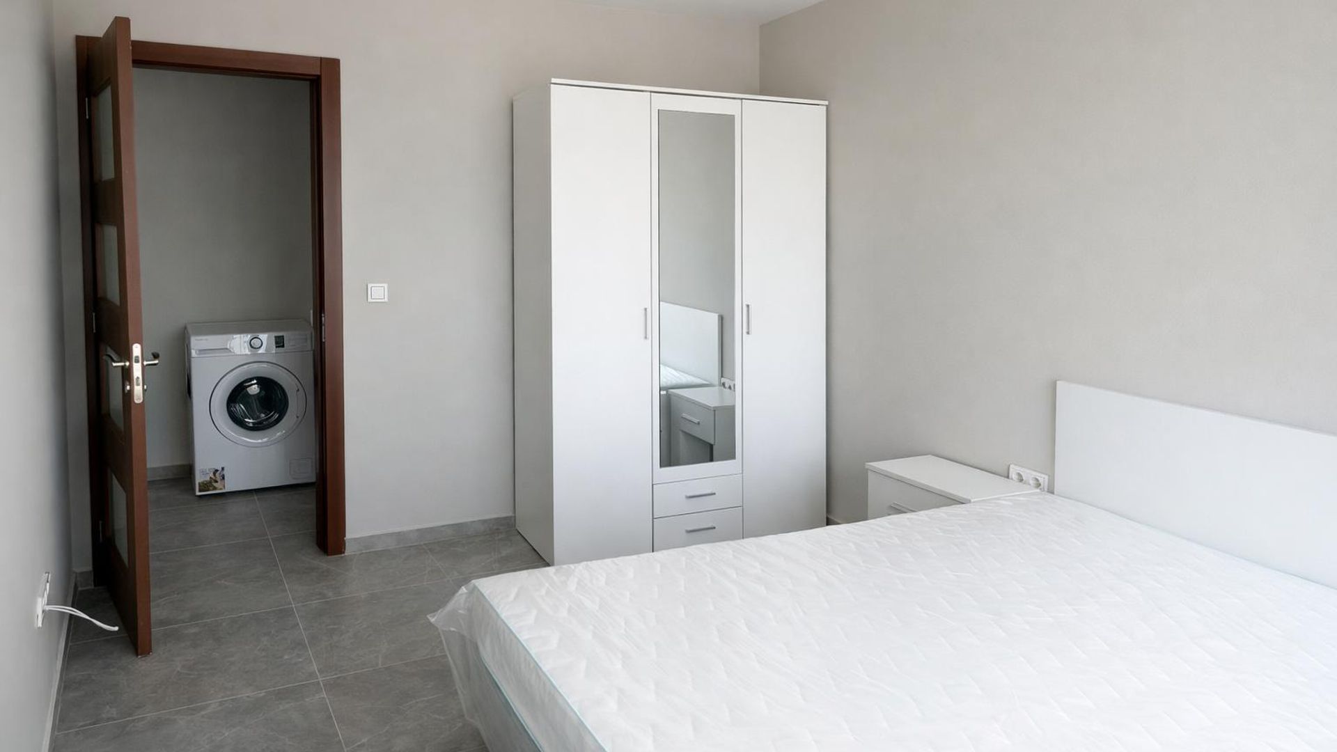 Two-bedroom Rentals, Asparuhovo, Varna – photo 4