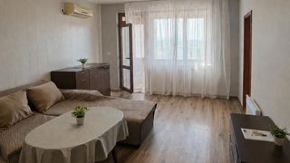 Тристаен Наеми, Кючук Париж, Пловдив