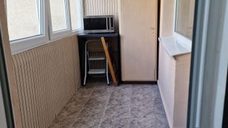 Тристаен Наеми, Белите брези, София (10)