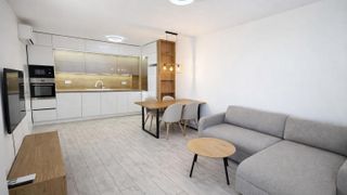Zwei-Zimmer-Wohnung Verleih, Sieg, Warna