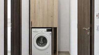 Луксозен ДВУСТАЕН апартамент в кв. Каменица 1 (8)