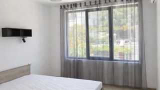 Тристаен Наеми, Бриз, Варна (4)