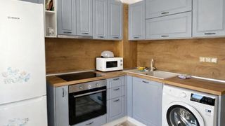 Dreizimmerwohnung Verleih, Kolchosmarkt, Warna (10)