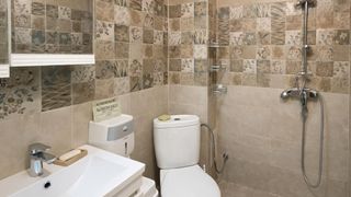 Dreizimmerwohnung Verleih, Kolchosmarkt, Warna (8)
