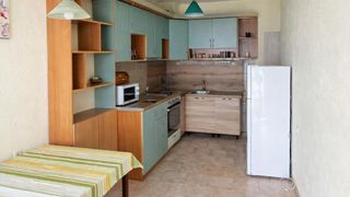 Четиристаен Наеми, Автогара, Варна (4)