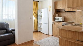 Тристаен Наеми, Център, Варна (3)