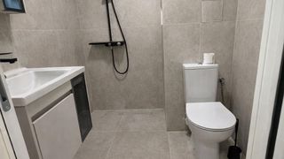 Two-bedroom Rentals, Cross-shaped water, Sofia (7)