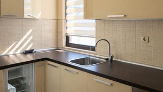Двустаен апартамент в кв. Каменица 1 - отлична локация! (5)