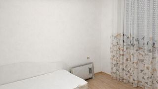 Изгоден ТРИСТАЕН апартамент под наем в кв. Съдийски (7)