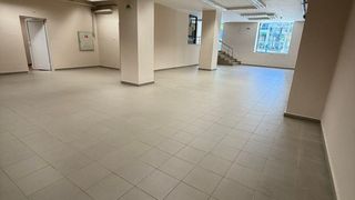 Търговско помещение в кв. Младежки хълм (2)