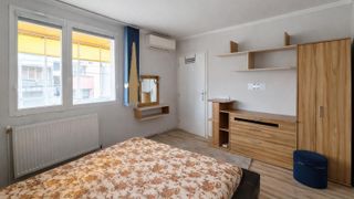 Three-room Rentals, Center, Varna (5)