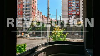 Тристаен апартамент в ж.к. Банишора.  (12)