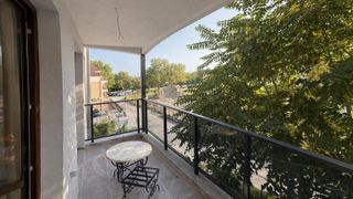 Trei camere Închirieri, Briză, Varna (7)