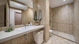 Two-bedroom Rentals, Asparuhovo, Varna (5)