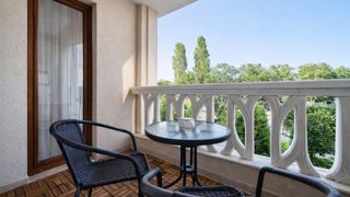 Two-bedroom Rentals, Asparuhovo, Varna (6)