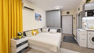 Ein-Zimmer-Zimmer Verleih, Herr Alen Mak, Warna (5)