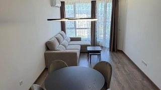 Двустаен апартамент в ж.к. Дружба 1.  (2)