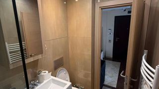 Тристаен Наеми, Красно село, София (8)
