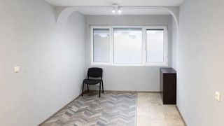 Офис  в гр.Варна, Чаталджа!  (6)