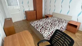 Тристаен Наеми, Стрелбище, София (5)